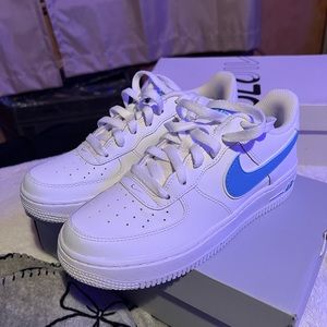 Nike Air Force 1s NEVER WORN SIZE 5Y